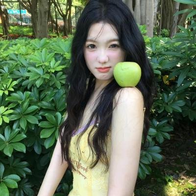 少年勇敢闯入奇异校园秘境